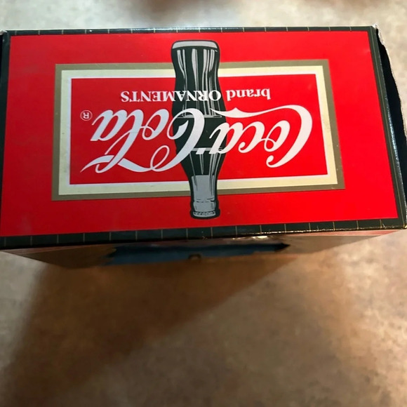 Vintage Coca-Cola Christmas ornament - bottling works collection NIB - Picture 3 of 7